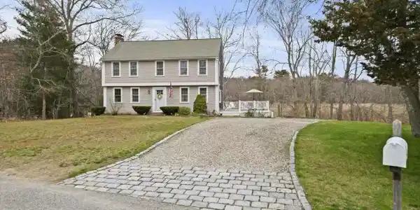 5 Carpenter Ln