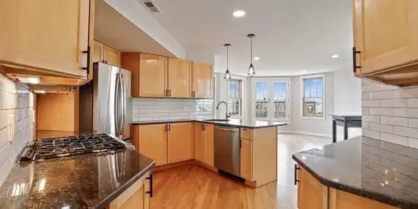 40 Baxter St