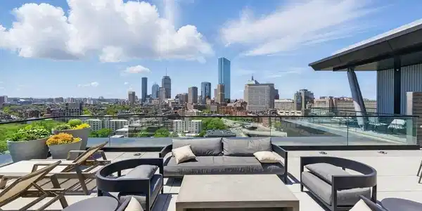 100 Shawmut Ave