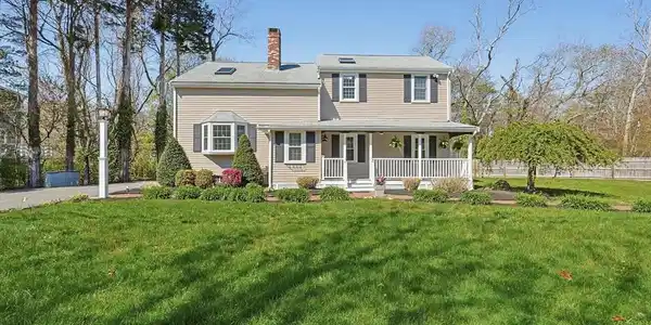 21 Washington Ave