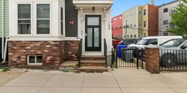 159 Bennington St