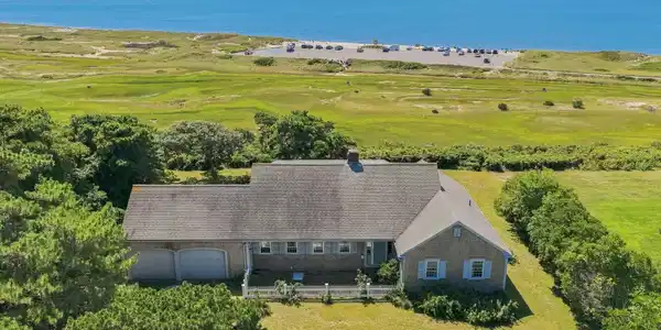 64 Harbor View
