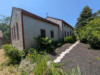 32 Norton Orchard Rd