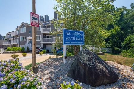 700 Shore Drive