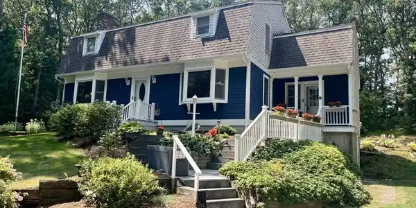 20 Vesper Drive
