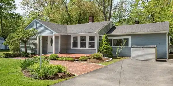 10 Bailey Road
