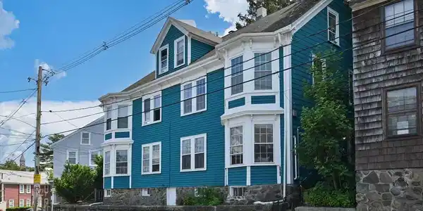 148-150 Pleasant St