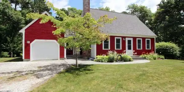 70 Old Freemans Way