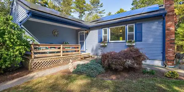 922 Long Pond Rd