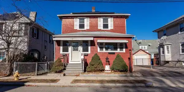 22 Conant Rd