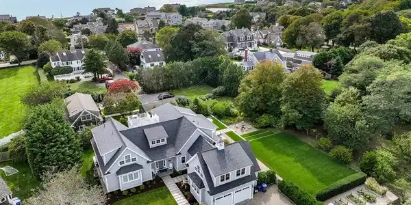 99 Belvidere Rd