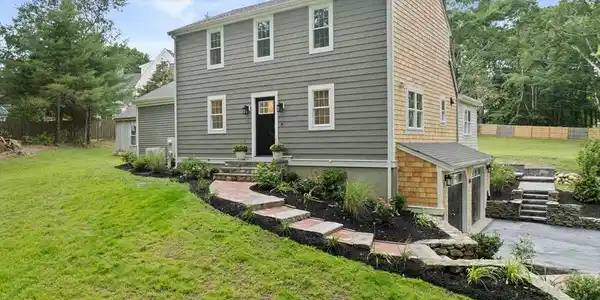 60 Pleasant Street