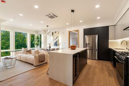 388 Washington Street