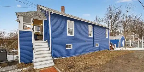 11 Cleaves St