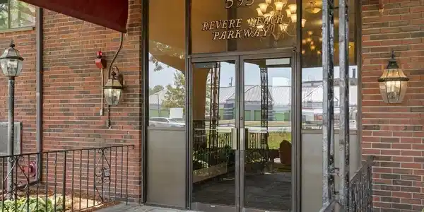 595 Revere Beach Pkwy