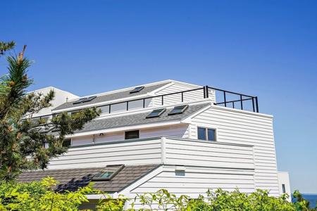 63 Oceanside Drive