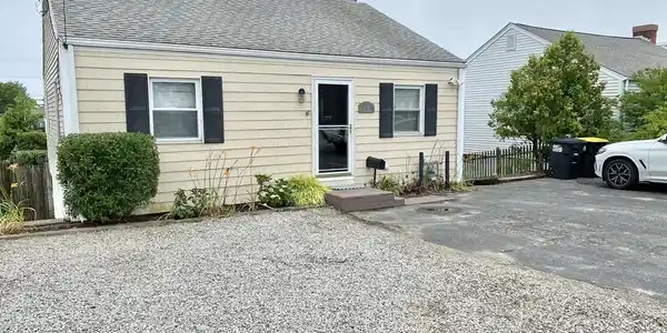 567 Nantasket Ave