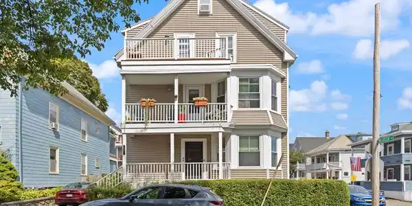 17 Messervy St