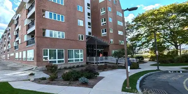154 Lynnway
