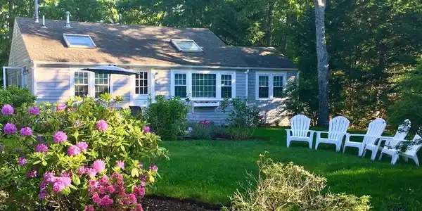 10 Wharf Ave