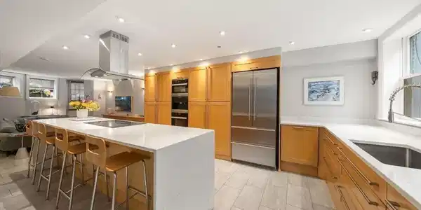 11 Lawnwood Place