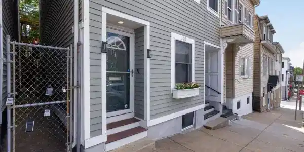102 Old Harbor Street