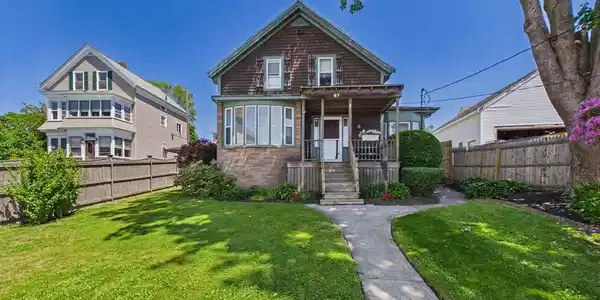 87 Stowe St