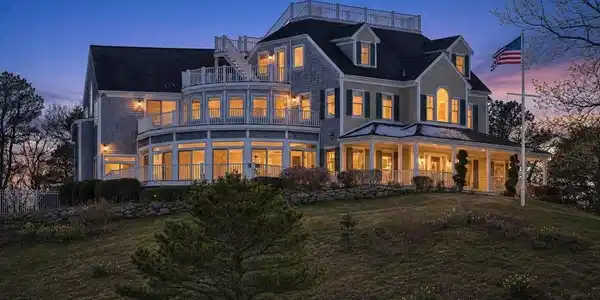 19 Cedarville Road
