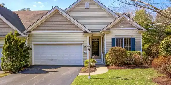 29 Fox Hollow