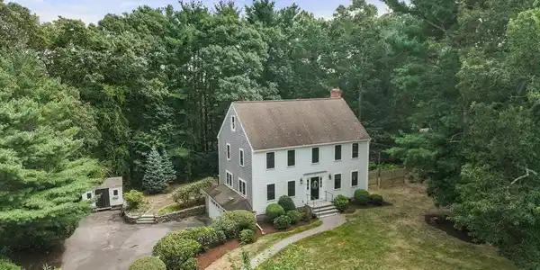 9 Moritz Rd.