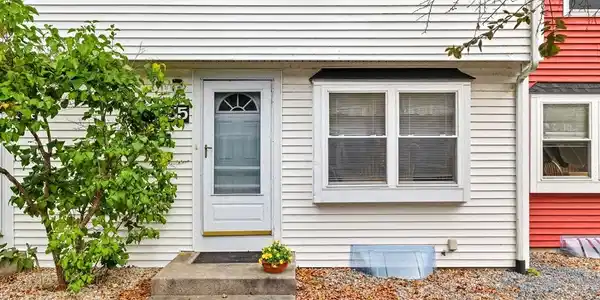 55 Pine Valley Dr