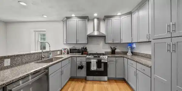 55 Cherry St