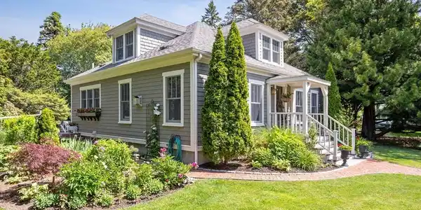 19 Willow Street