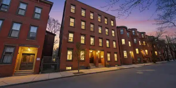 30 Beacon St