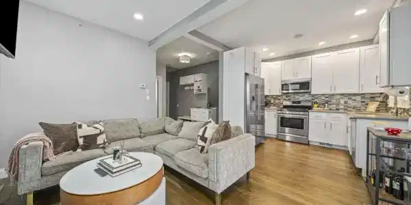 149 G St