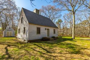 90 Holly Tree Lane