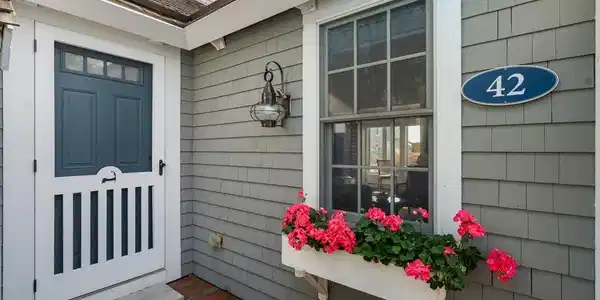 42 Landmark Ave