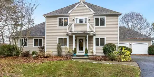 39 Fairway Pointe Rd