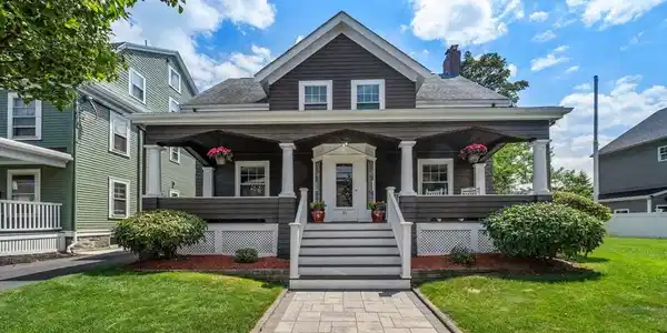 31 Lincoln St