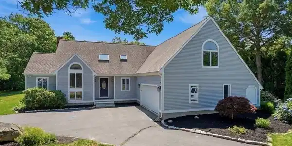 60 Ellisville Green