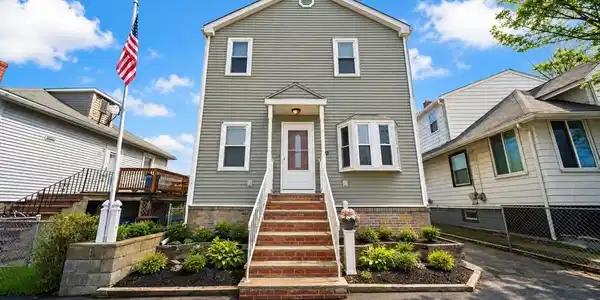 56 Curtis Road