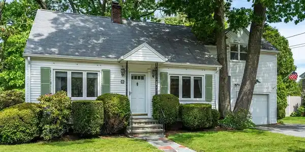 68 Shelton Rd