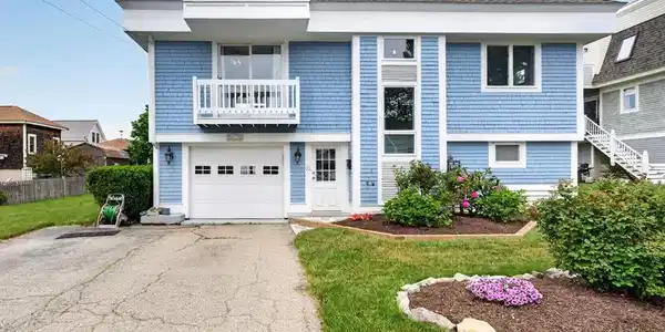 12 Wolcott