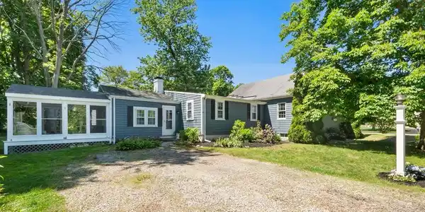 171 Lawson Rd.