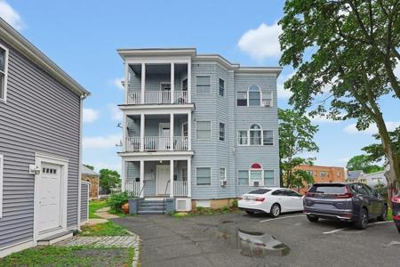 87 Broad St