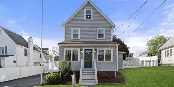48 Babcock Street