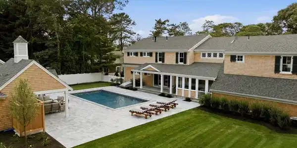 22 Scudder Road