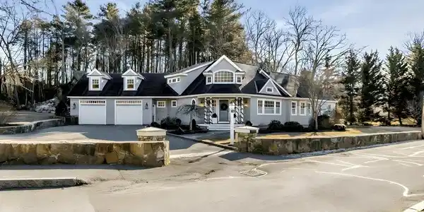 2 Prince St