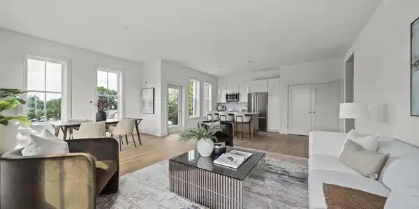 105 Sea St