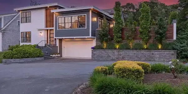 44 Winslow St